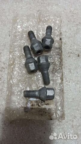 Болт колёсный Рено Аркана