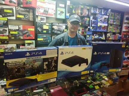 Sony PS3 SuperSlim + игра в подарок в Марио