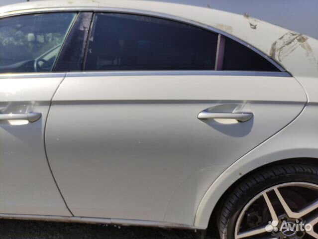 Дверь задняя левая Мерседес W219