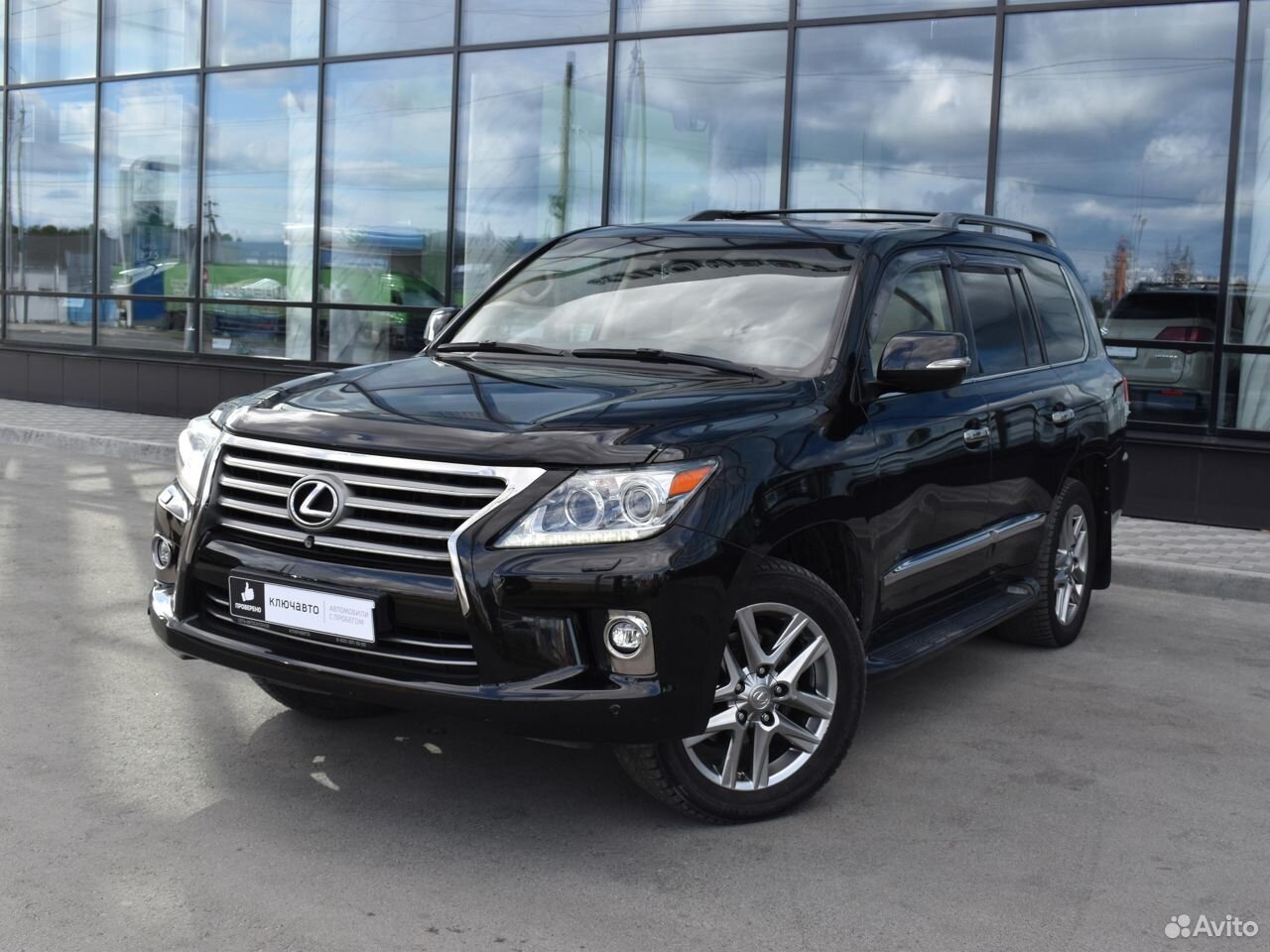Лексус лх 3. Lexus lx 570 2013. lexus lx 570 2013 рестайлинг черный. lexus lx 570 2013 vin. фото лексус 570 черный 2013.