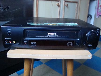 Видеомагнитофон