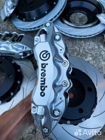 Усиленные спортивные тормоза Toyotа LC200