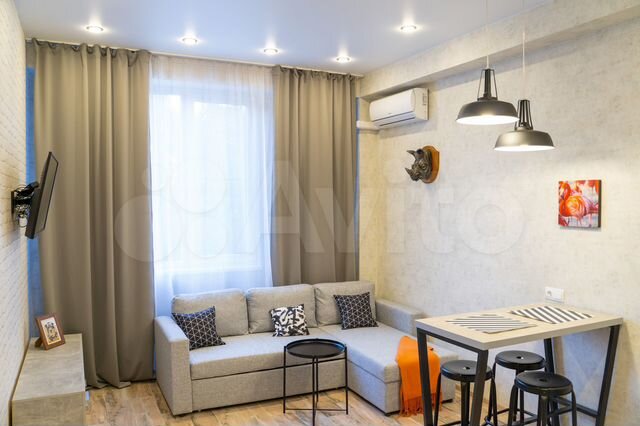2-к. квартира, 40 м², 1/7 эт.