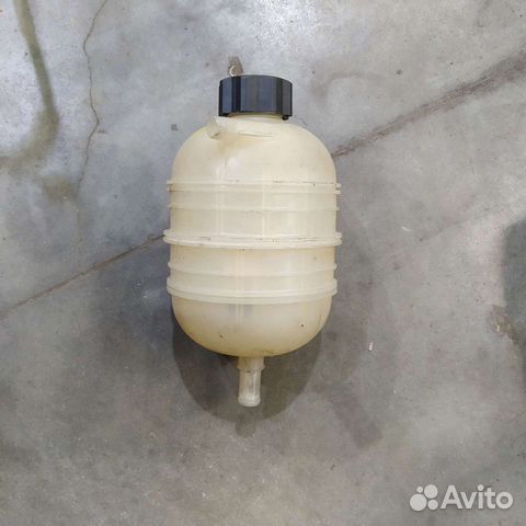 Расширительный бачок Peugeot 206