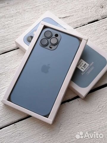 Чехол на iPhone 13 Pro Max