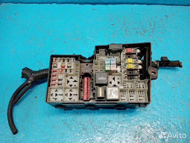 Блок предохранителей Ford Focus 2 3M5T14A067BC