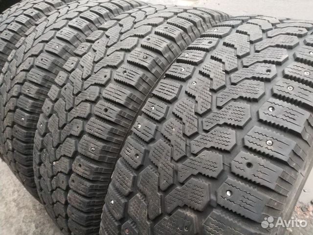 Yokohama Ice Guard F700Z 215/65 R16