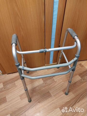 Ходунки для взрослых инвалидов