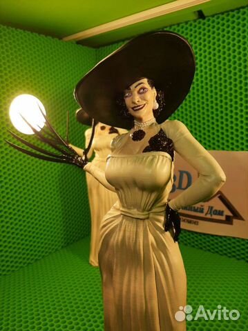 Леди демитреску, тиран из обителя зла