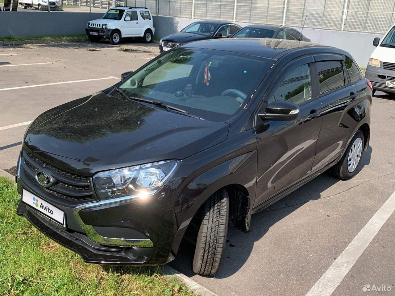 Lada XRAY чёрная Лада