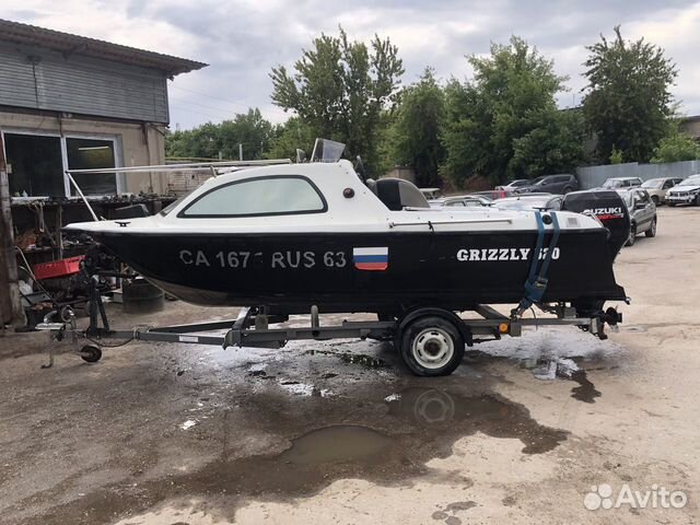 Катер гризли