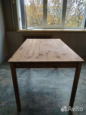 Стол IKEA