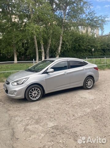 Hyundai Solaris 1.4 AT, 2011, 172 000 км