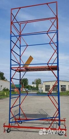 Аренда вышек-тура,лестниц секционных,трансформеров