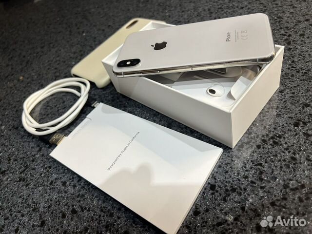 iPhone X, Silver, 64 GB