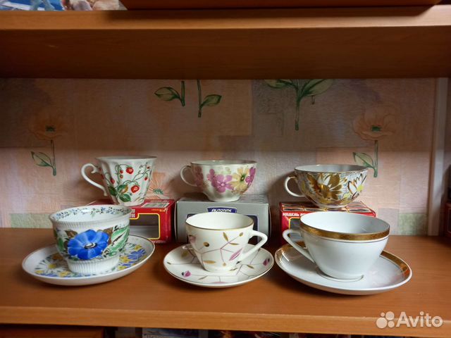Чайные пары,чашки,блюдца