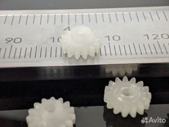 Шестеренка спидометра одометра Audi 80 100