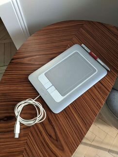 Графический планшет Wacom Bamboo Fun S