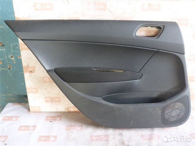Обшивка двери Peugeot 408 седан 10F 2012