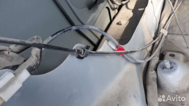 Трос лючка бензобака toyota voxy azr 60