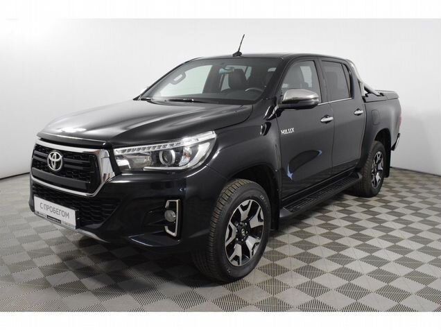 Тойота Hilux 2018