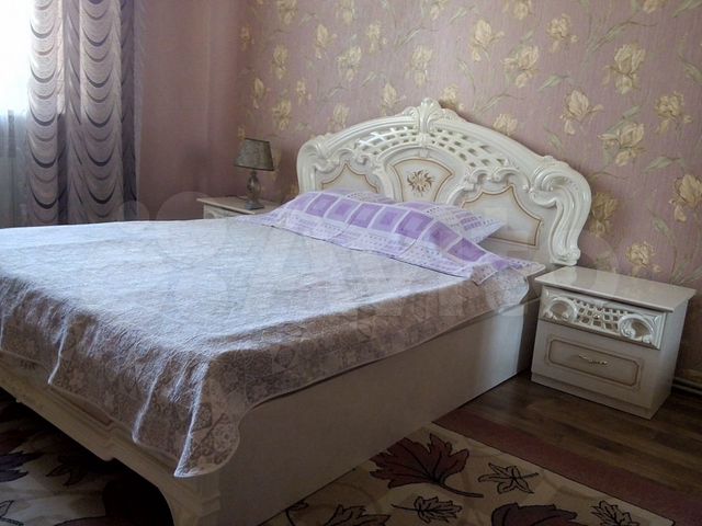 3-к. квартира, 60 м², 1/3 эт.