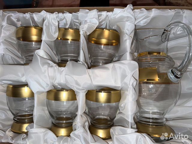 Графин со стаканами