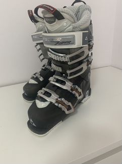 Горнолыжные ботинки Fischer Zephyr 10