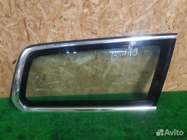 Volvo XC70 2008-2016 стекло правое боковое заднее