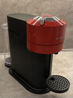 Капсульная кофемашина Nespresso Vertuo Next GCV1