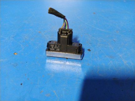 Кнопка аварийной сигнализации Ford S-Max 2006