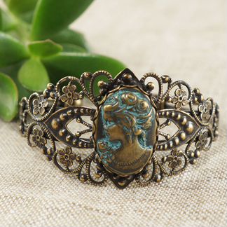 Браслет-камея Винтаж, бронза с патиной (18х25мм)