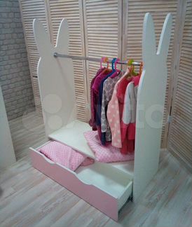 Напольная вешалка 