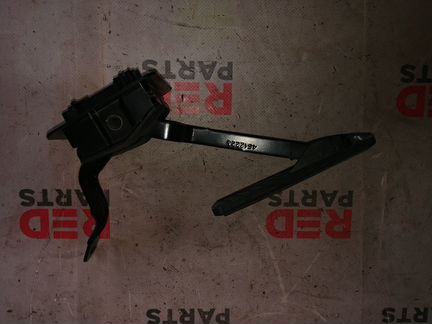 Педаль газа Додж Караван Крайслер Вояджер 01-07