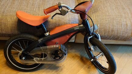 Детский беговел и велосипед BMW Kidsbike 2 in 1
