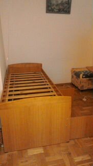 Одноместная кровать