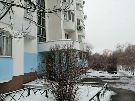 2-к квартира, 64 м², 2/5 эт.