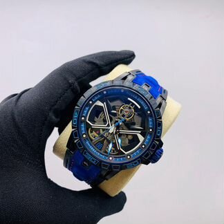 Мужские часы Roger Dubuis Aventador