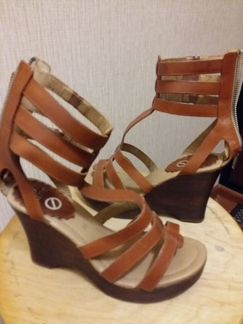 Летние сандали Очень красивые, стильные. Греческий