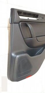 Обивка двери задняя правая Vw Touareg 7P 2010-2018