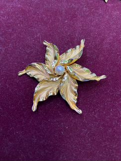 Антикварная бижутерия производство Америка с покры