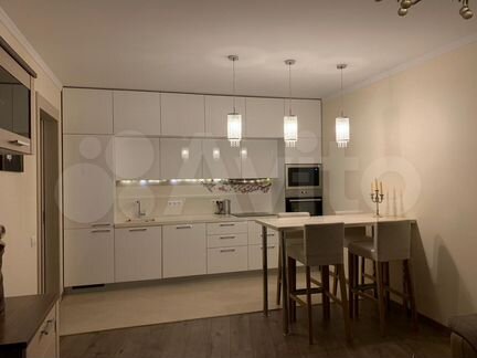 3-к квартира, 80 м², 27/44 эт.