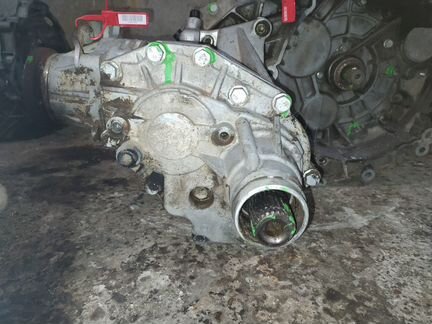 Раздаточная коробка Volkswagen Multivan T5 2006г