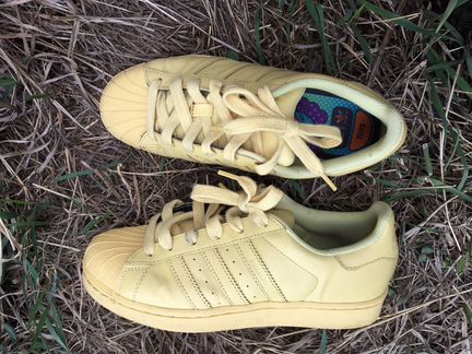 Кроссовки adidas Originals Superstar by Pharrell W