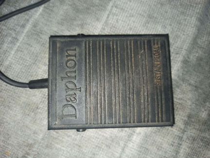 Синтезатор Casio CTK-3000 + сустейн-педаль