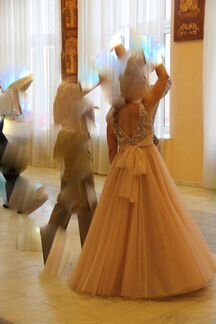 Платье sherri hill