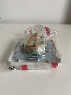 Розетка новая