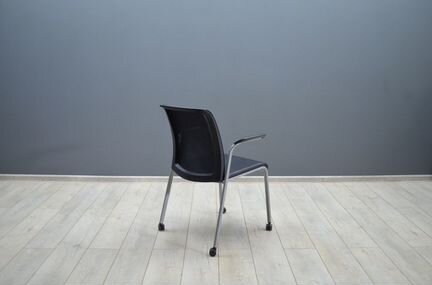 Стул Steelcase Reply чёрный