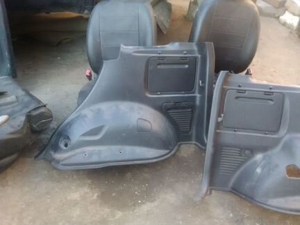 Пластик багажника Тойота Рав 4 Rav 20