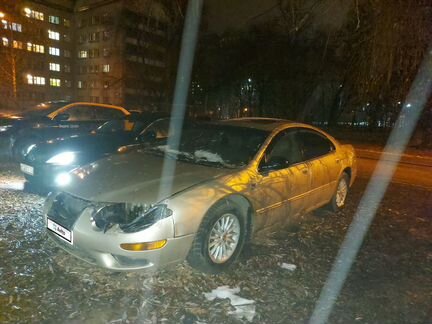 Chrysler 300M 3.5 AT, 2001, битый, 157 000 км